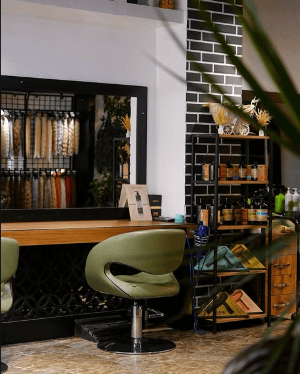 Oktay Bağcı Bolu hair designer salon içi